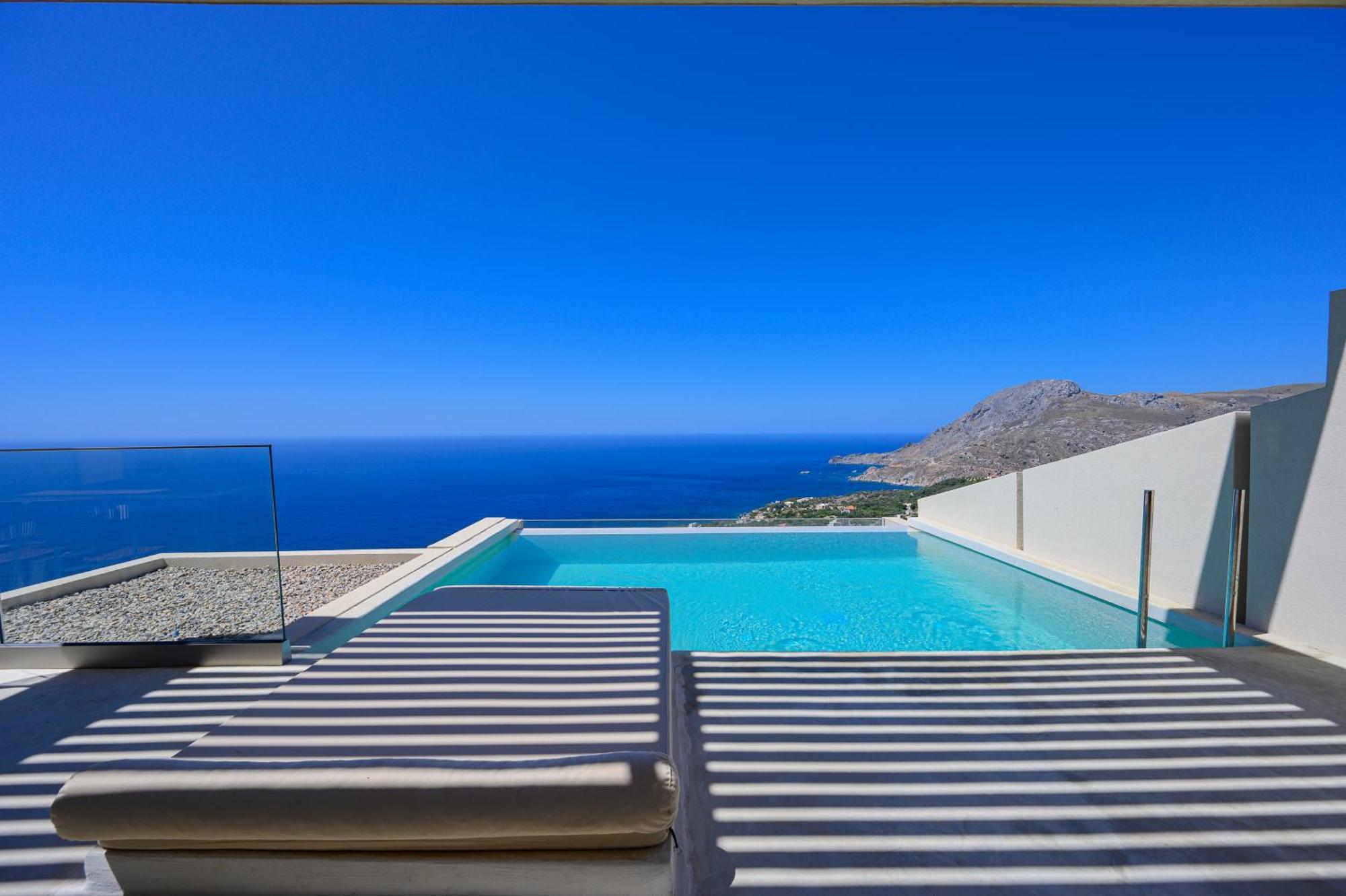 Pyrgos Exquisite * Πλακιάς