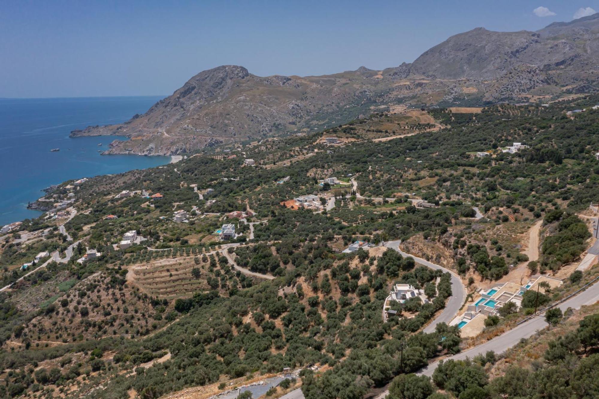 Pyrgos Exquisite Πλακιάς